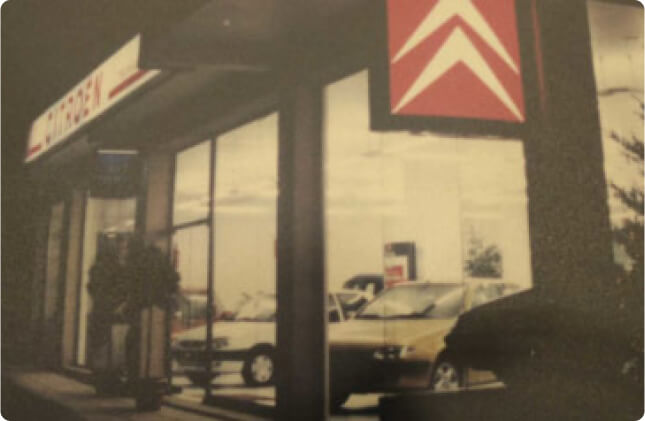 antigüo Concesionario Oficial Cintroën